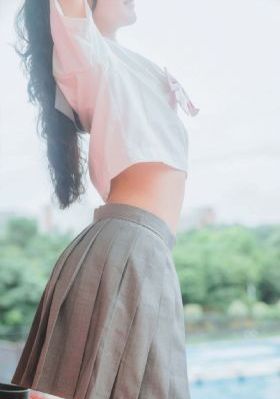 年轻的保姆在线免费观看_高清最新电影在线观看